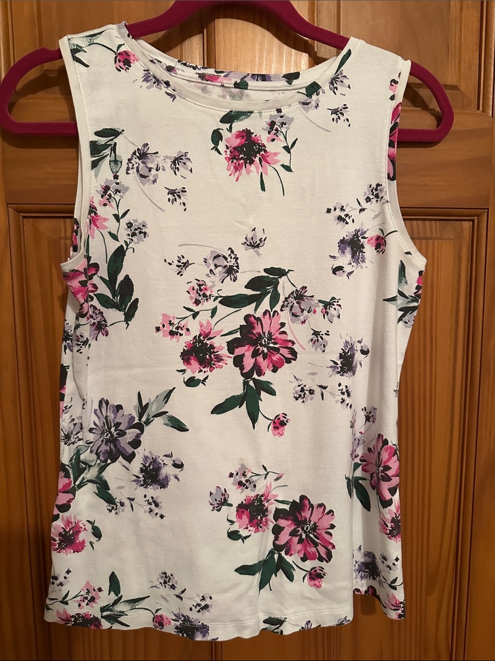 croft & barrow White Tank Top with Pink & Purple Floral Print